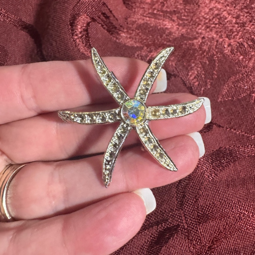 Vintage Rhinestone Starfish Brooch - Clear Crystal